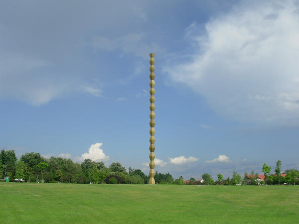 The Integration of Romanian Culture and Brâncuși's Work